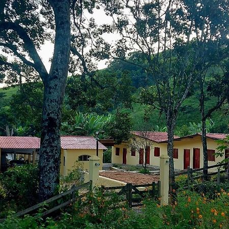 Pousada Sitio Monte Sinai São José do Barreiro Exterior foto